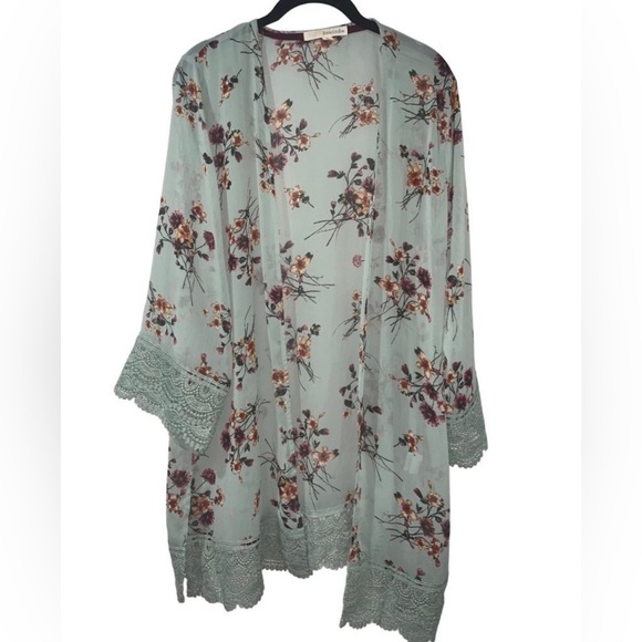 Rewind Tops - Rewind floral cardigan MEDIUM sage lace sheer lightweight (1A)